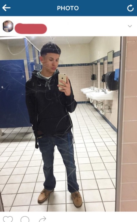 straightbaitblogxo:* REQUESTED BAIT * ( J ) Request me guys Instagram names & snapchat!FOLLOW FO