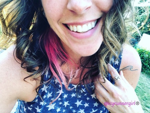 spicyrunnergirl:  You should give a fuck. You really should, but only about those things that set your soul on fire.  • Save your fucks for magical shit.  • Anything else is just noise trying to distract you from living your best life.