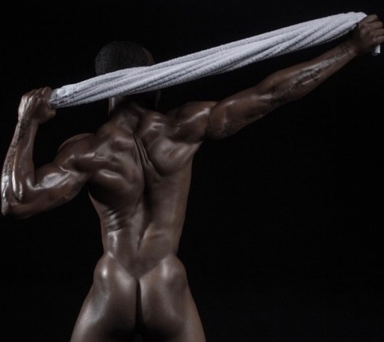 strongblackberries:  John Asanga aka John Pauljgotti_built2win : IGstrongblackberries.tumblr.com/archive