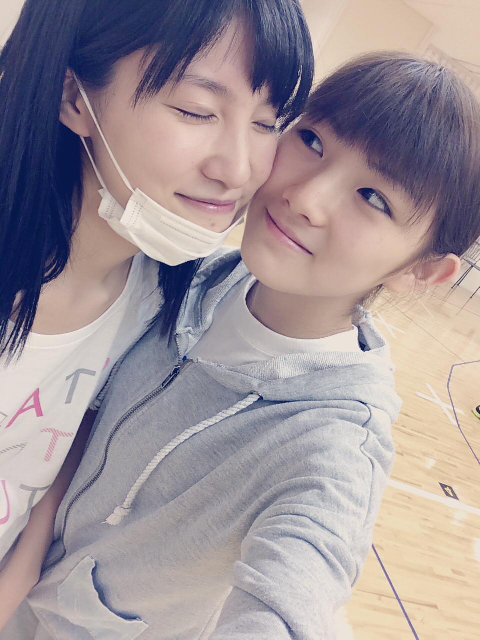 girls48:  [755] 2016.3.04 NaaMegu TalkMeguI met Naachan~!!I was so happy to meet