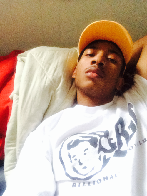 lightly pistol whip me and tell me you love me and don’t want to lose me to another nigga. 😪