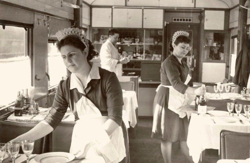 sovietpostcards: Dining car of the Kavkaz [Caucasus] train going from Kislovodsk to Moscow (Russia, 