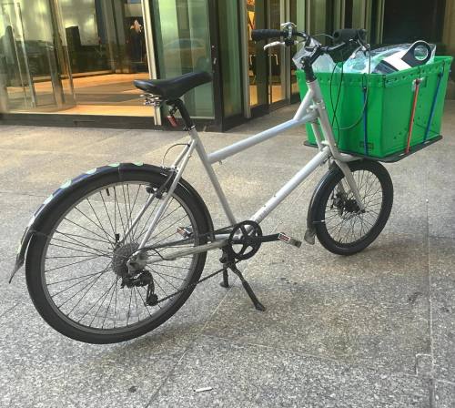 glowingbike: Yay #cargobike ! #ny #nyc #newyork #bici #bike #bicycle #bikeporn #bicicleta #biciclet