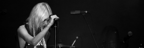 recklessicons:headers tay momsen shows b&w © tprlequina
