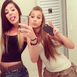 PRAZER A DOIS