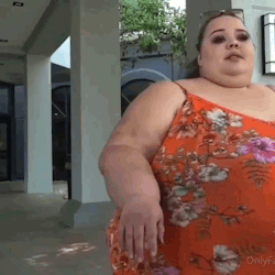 onlyfats723:Pov picking up your 750 pound date and watching her struggle so hard