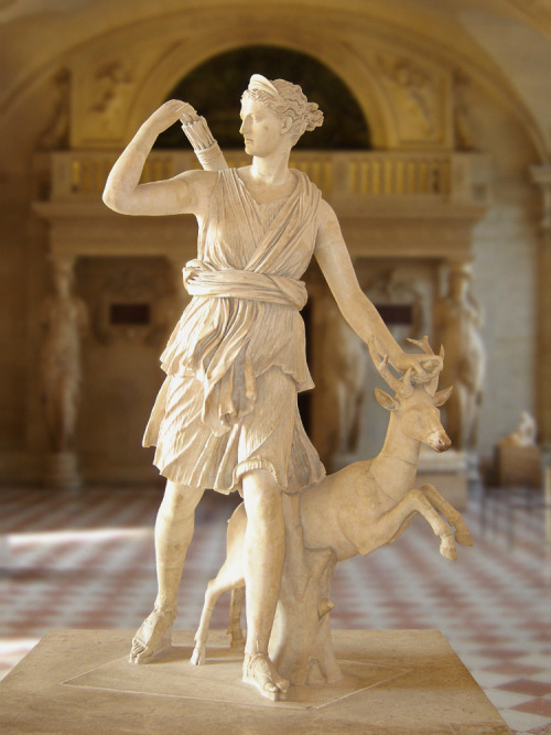 vcrfl: The so-called Diane de Versailles, now located at the Louvre. Only 58 cm tall, she 