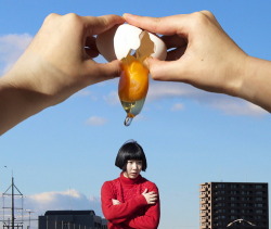 wetheurban:   SPOTLIGHT: Surreal Self-Portraits by Izumi Miyazaki 18 year-old Japanese photographer Izumi Miyazaki stages and photographs herself in strange situations, both funny and twisted, leading us further into her very graphic and surreal alternate