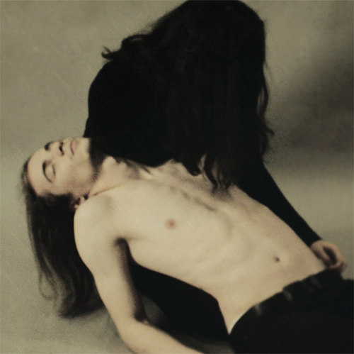 oleqk:  Sin título por Michaela KnizovaA Boy and Death / 2010 michaelaknizova.comfacebook