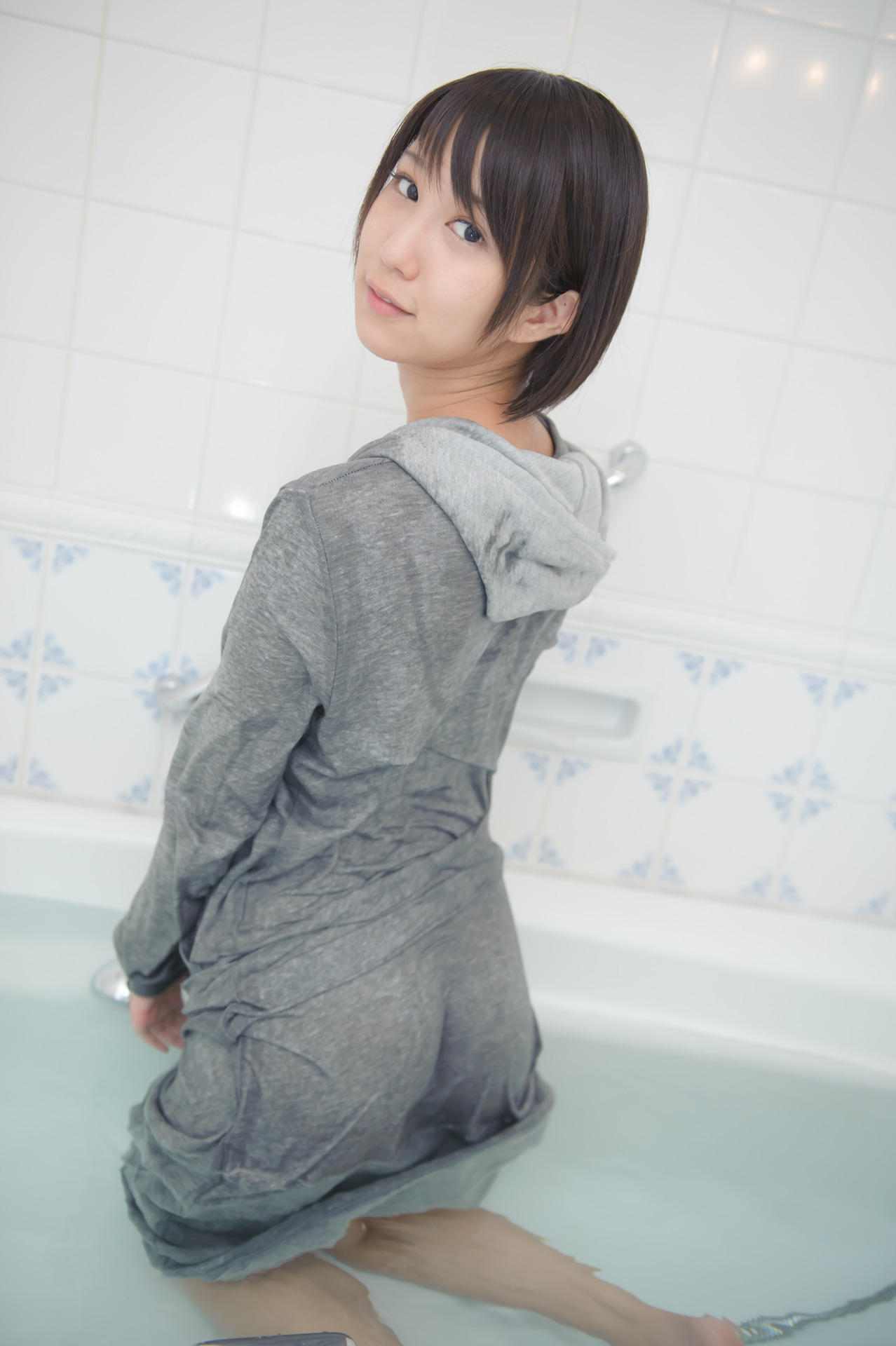 cosplayjapanesegirlidols:  Cute Cosplay Girl Minato [Censored] (Casual) 2-18