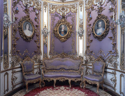 baroque-girl:  lilac room of linderhof castle,