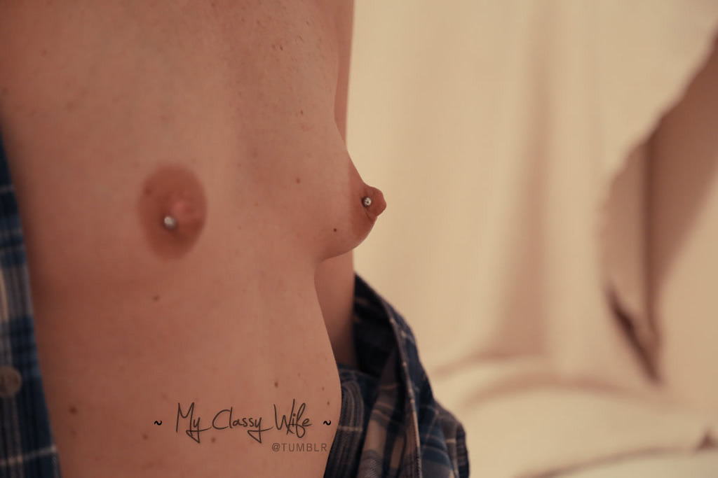 myclassywife:  Her pretty nipples!