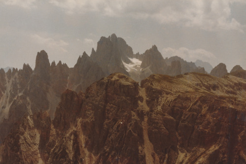 elenamorelli:  { lovely mountains }-minolta xd-7 + expired kodak ektar 100- 