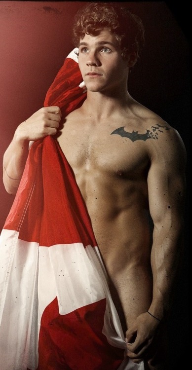 hot-guys-at-random:  Michael Hamm wearing nothing but a flag