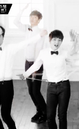 yixingsosweet:  there are 12 kinds of people boys