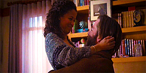 letskzuniversescreations:Dr. Kate Murry (Gugu Mbatha-Raw) & Mr. Murry (Chris Pine) in A Wrinkle 