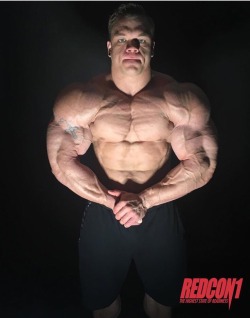 sannong:  Dallas McCarver 