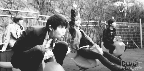 infinitely with rovix (―∩＜)