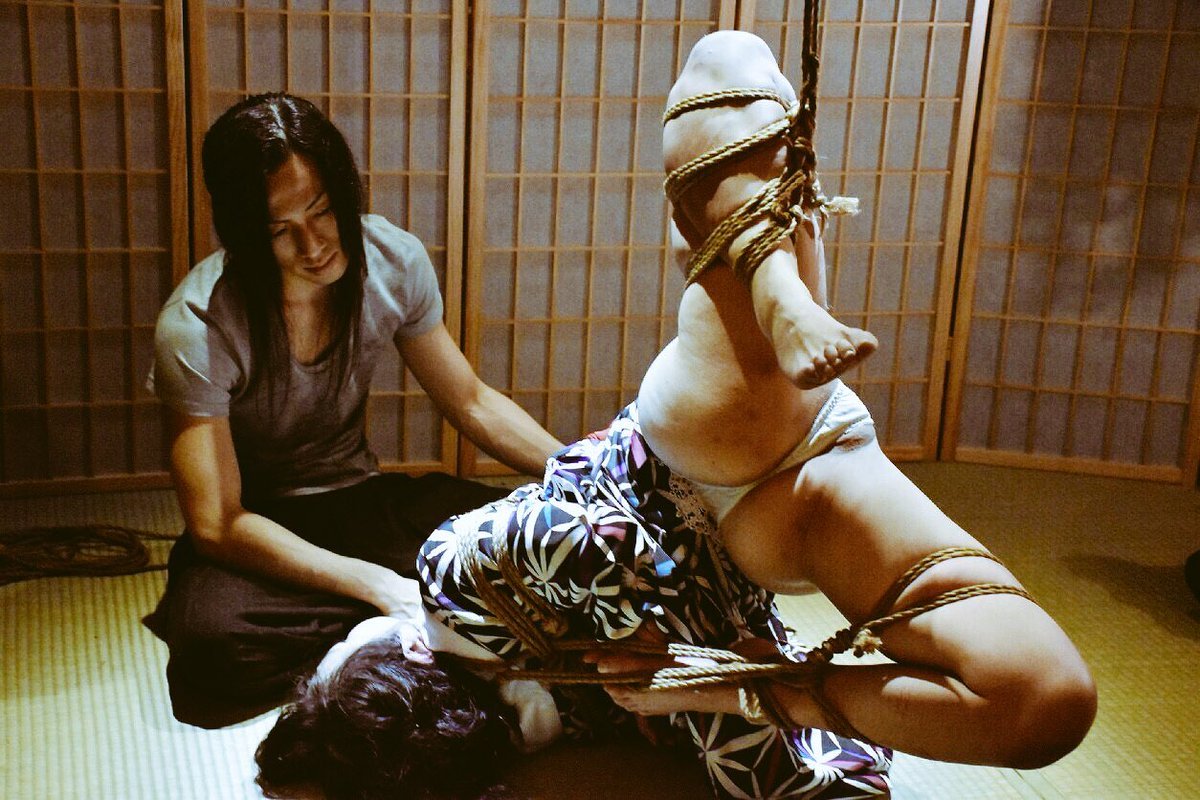thevertigonetwork:    Kinbaku Ren YagamiModel Yuki Mihonoka 