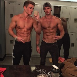 boyzoo:  Vince Sant &amp; Christian Hogue (x)