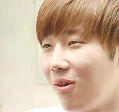 chandoo: sunggyu when being questioned about a non-existant scandal