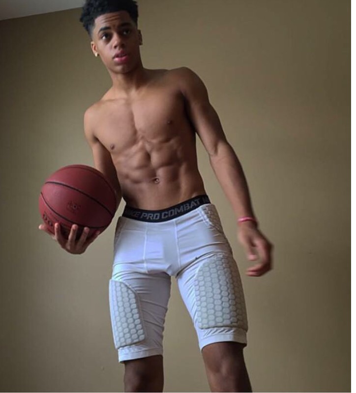 thesexiestmenever:  Deven Hubbard and his dick print that he likes to show off.