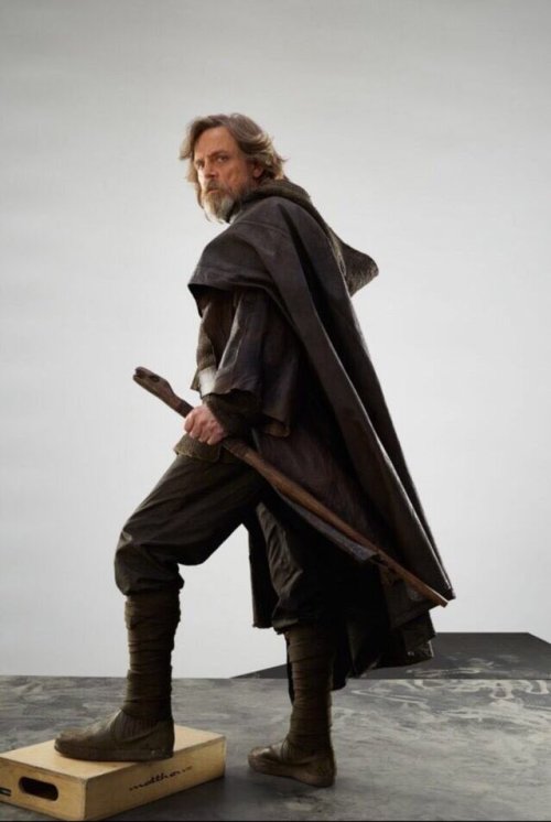 sexyolddudes:Mark Hamill