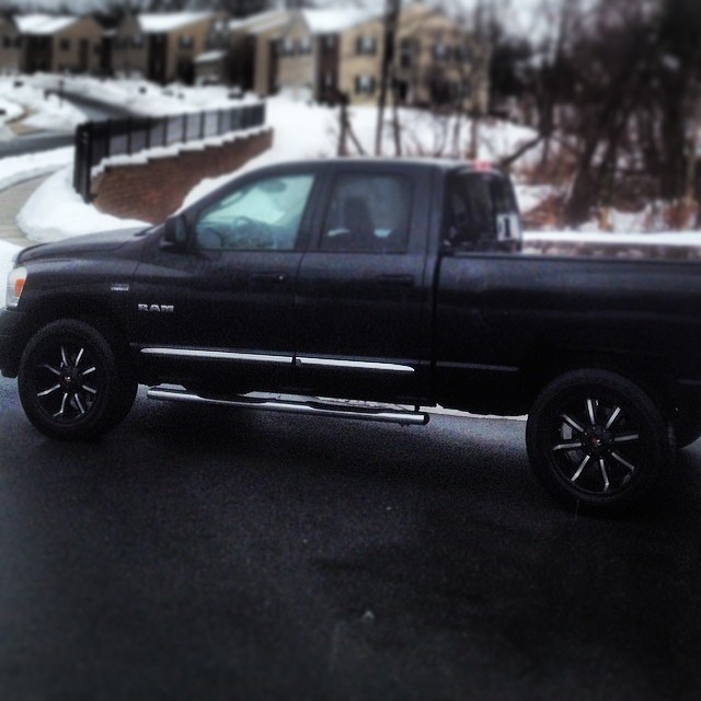 Got some new feets on dis bitch. #dodge #ram #rims #wheels #blackonblackonblack