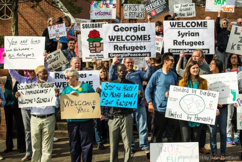 fuckyeahmarxismleninism:  Stone Mountain, Georgia: ‘Welcome to Georgia’ Rally in Solidarity with Refugees and Immigrants, December 12, 2015.Photos by Steve Eberhardt