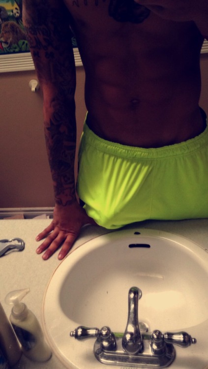 lookwhoigot:  Oh hey u! 😉😋🍆😍