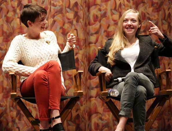 suicideblonde:  Anne Hathaway and Amanda Seyfried at a SAG screening of Les Miserables