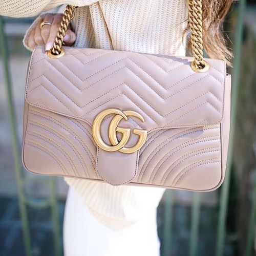 Keep Calm and Carry a Fabulous Bag @gucci #ChicBag #Gucci #HandBag #FashionandFabulous #GlamInspirat