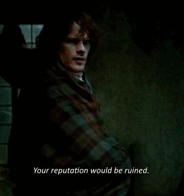 jvmiefraser:   Outlander: Rent 1x05  He looks so scandalzied
