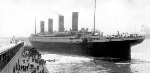 historicaltimes:Titanic departing Berth 44 in Southampton, England on April 10th, 1912 at 12 p.m. GM