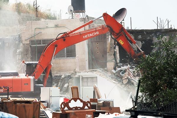 palestinianliberator:     veiledninja:  fuckyeahmiddleeast:  kdaqqa:  Israel demolishes