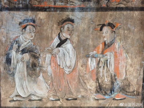 hanfugallery:Historical Reference for Chinese Hanfu: Ancient Tomb Murals of the Eastern Han Period i