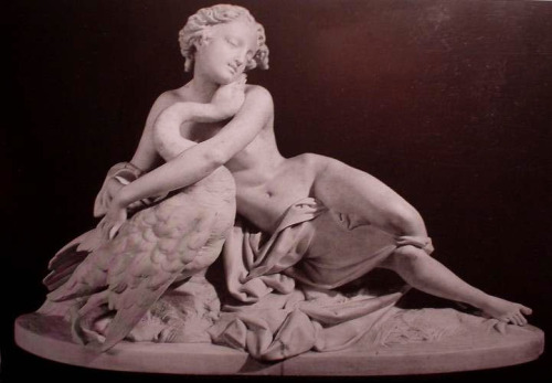 statuemania: Leda and the Swan by Albert-Ernest Carrier-Belleuse (1824-1887), Parian ware.