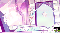 flowerypearl:Pearl being a graceful cutie