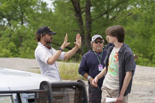 positivexcellence:Austin Nichols directing Walker 2x18 “Search and Rescue” (x)