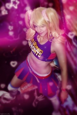 hotcosplaychicks:  Juliet Starling Lolipop