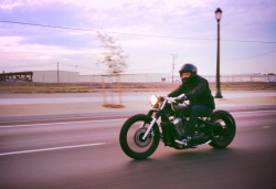 twowheelcruise:  life on a motorcycle