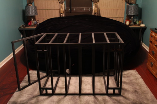 xratedprofessor: Slave Aspen’s Cage The cage pictured here is in my bedroom. You will notice t