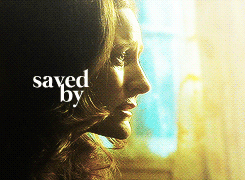tywinllannister:  → ” Ultimately there’s an echo of what Lily did, quite a conscious echo, right at the start of the story, at the very end of the story. At the start of the story Lily dies to keep her son alive. At the end of the story Harry lies