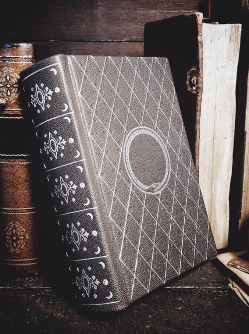 Handmade LeatherboundGrimoire Journals FromMcCallCompany