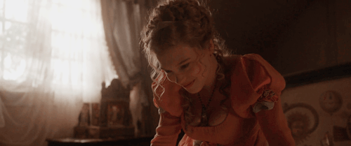 andantegrazioso:Beauty | La Belle et la Bête 2014