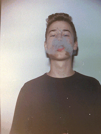 my-fuckedup-won-der-land:  black-lace-and-cigarette-drags:  electric—acid:  ♡ever