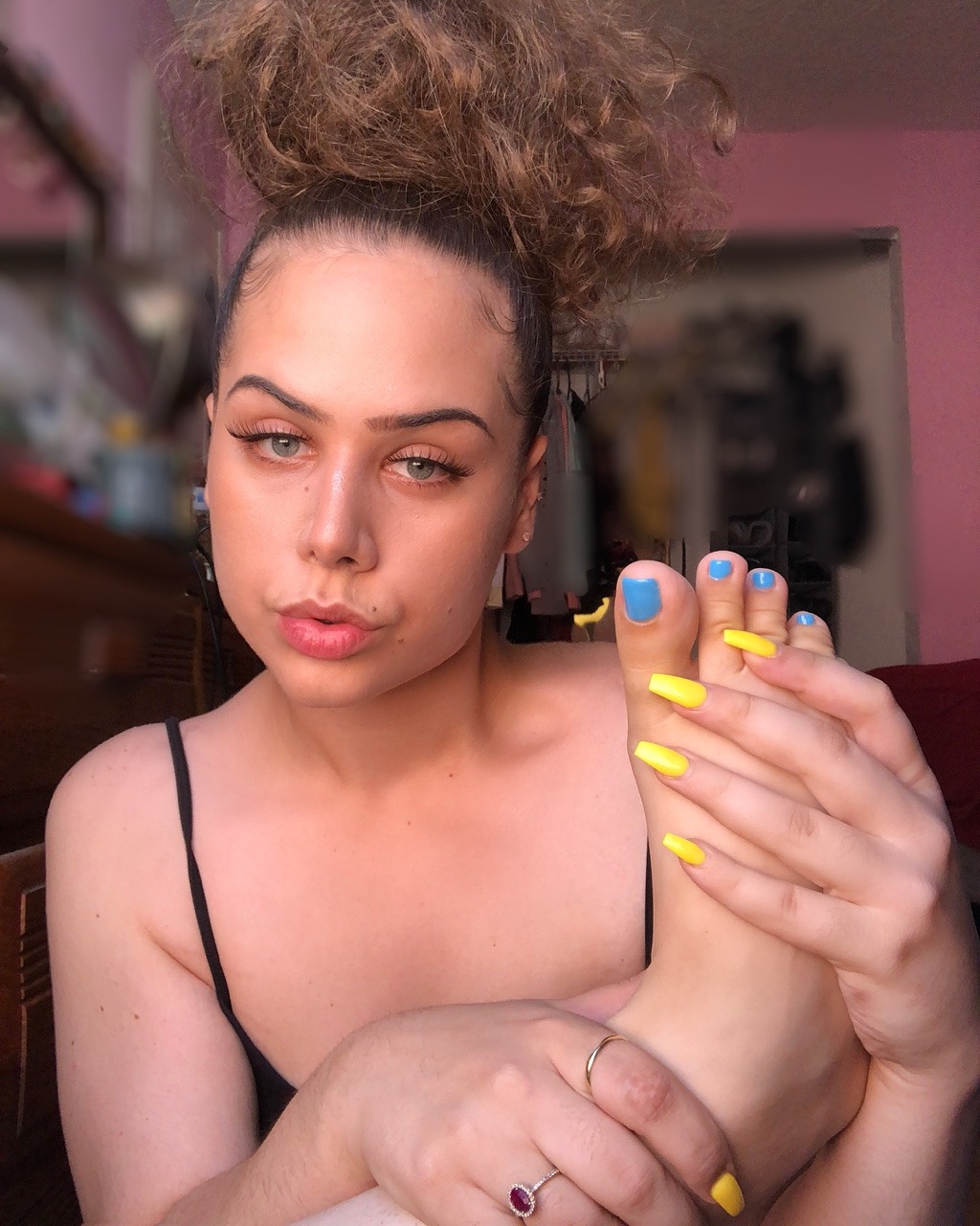 perfecttoesandsoles:  😍ravens.toes😍