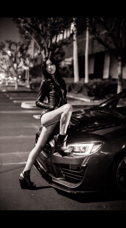 lexigirlxxx:I love photoshoot with cars! Would love to just be a #hotimportnight #hin model! This wa