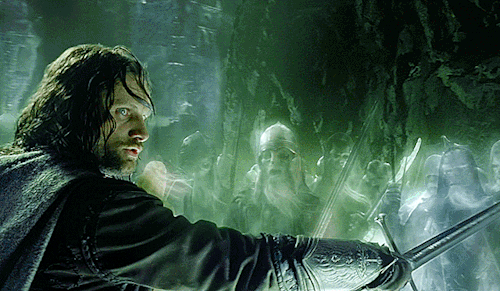 inthiskingdomwewillendure:Aragorn + Anduril