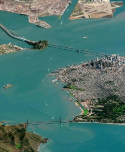 jeroenapers:  De Golden Gate Bridge, Bay Bridge en downtown San Francisco van boven. 